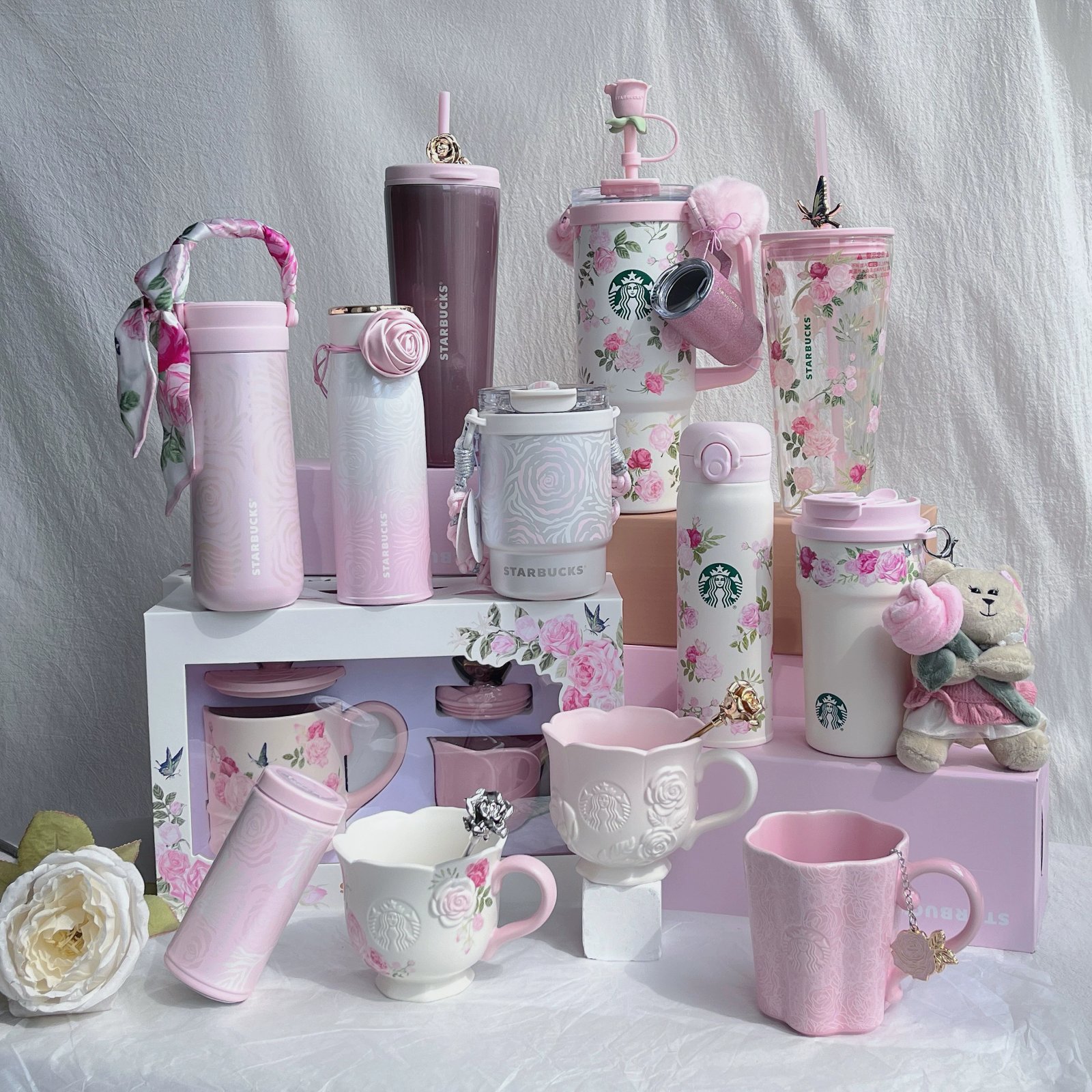 Starbucks Blossom 2026 collection