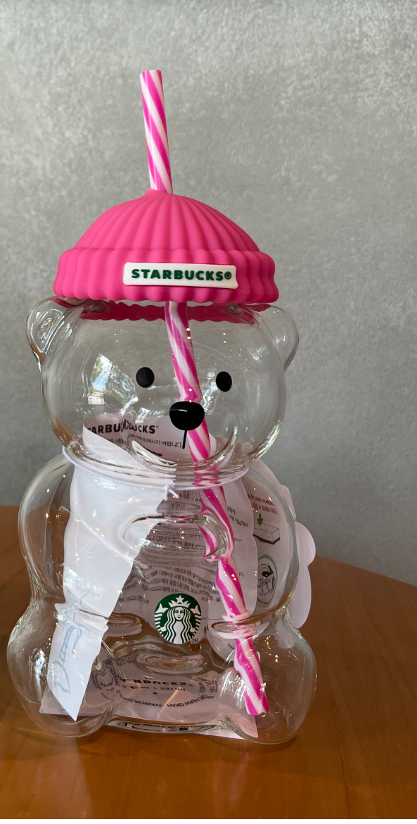 Dark pink bear-shaped straw cup, 591ml