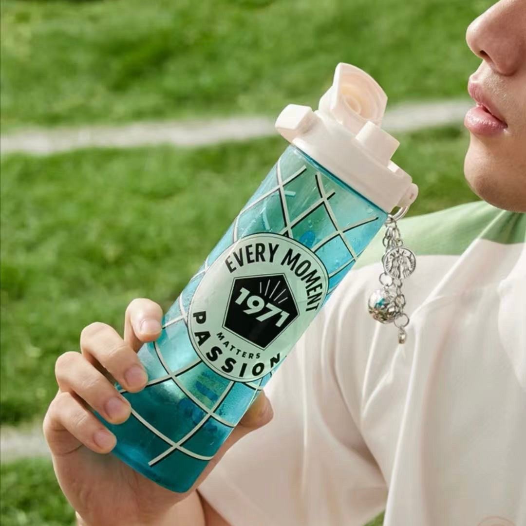 690ml Plastic Sports Water Bottle with Hanging Charm