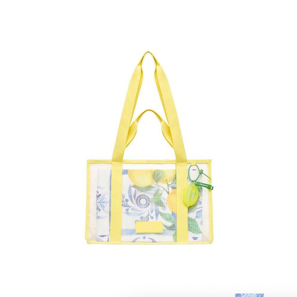 beach towels and bags